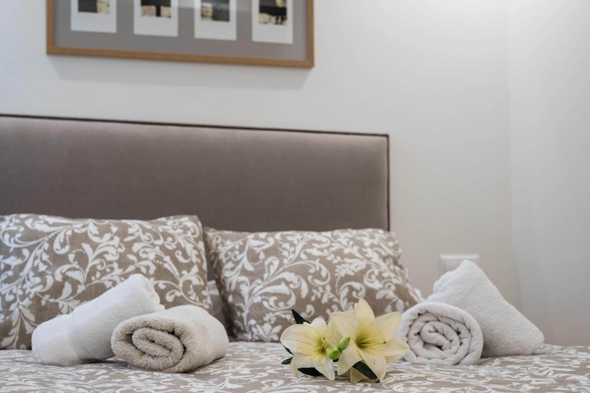 Moderno Apartamento L Marbella Eksteriør billede