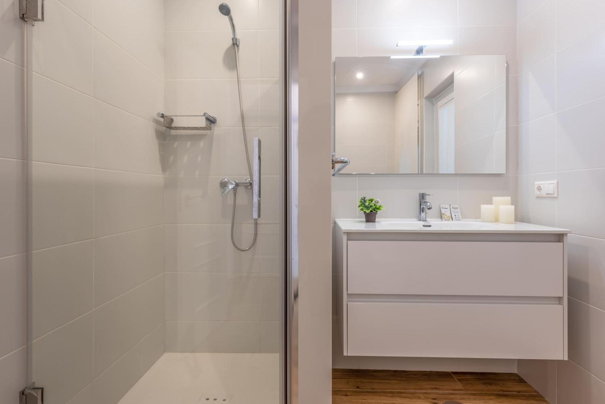 Moderno Apartamento L Marbella Eksteriør billede
